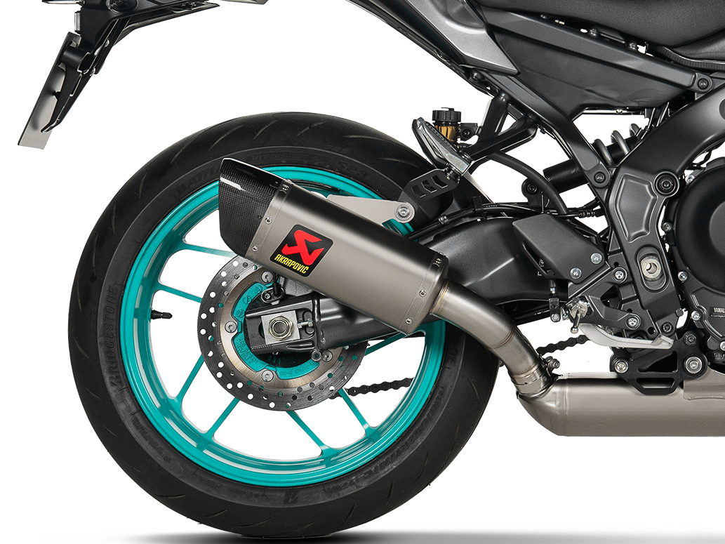 AKRAPOVIC S-Y9R15-HAPT/2 Yamaha MT-09 / FZ-09 (2025+) Exhaust System "Racing Line" (titanium)